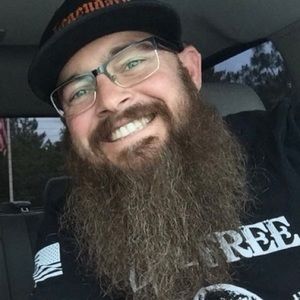 Meet your Posher, Larry